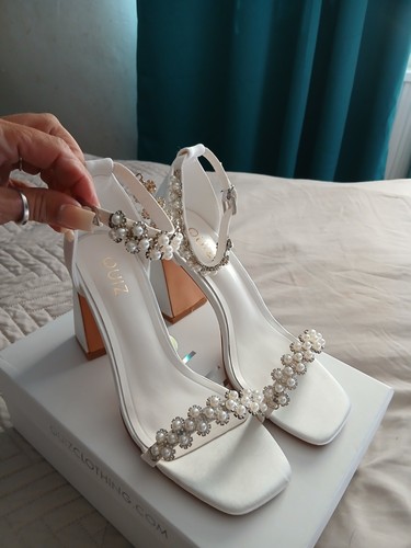 Quiz new shoes - new,