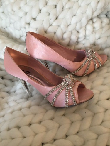 Quiz heels please read - heels,