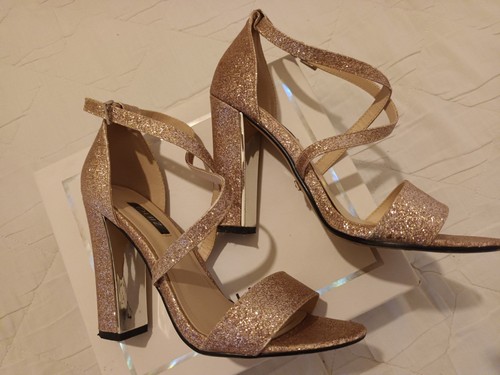 Quiz rose gold diamante - quiz,